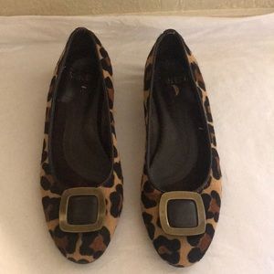 Leopard flats